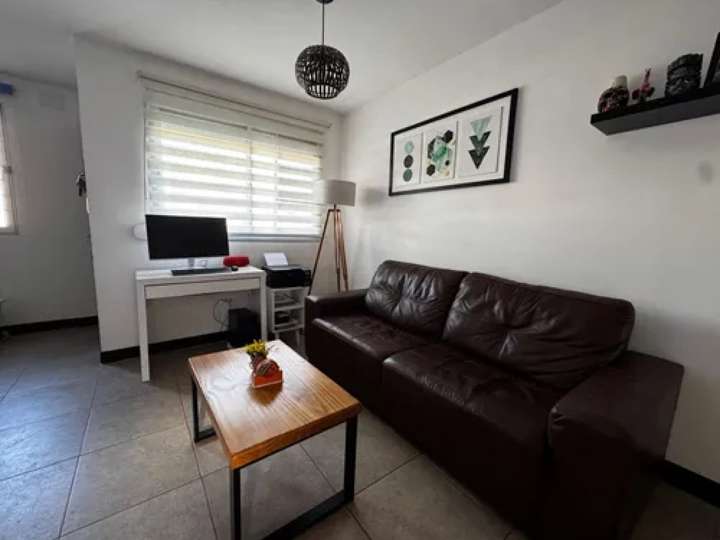 Apartamento en venta en Eduardo Darnauchans, Canelones