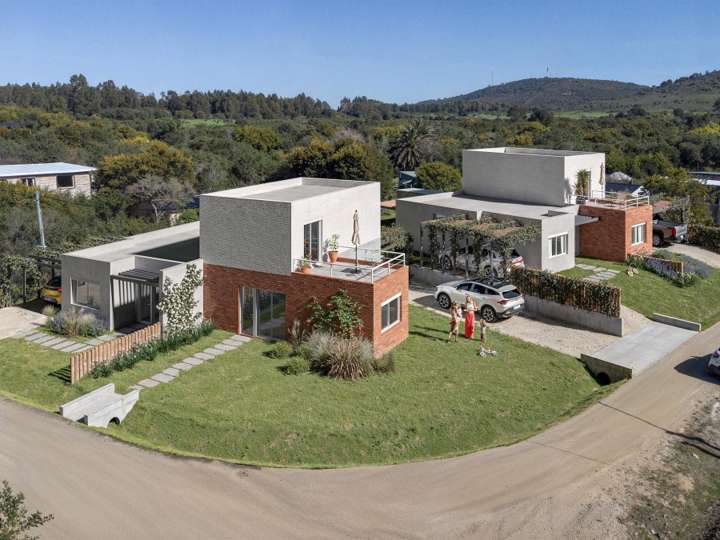 Casa en venta en Av. Primera Punta Colorada, Maldonado