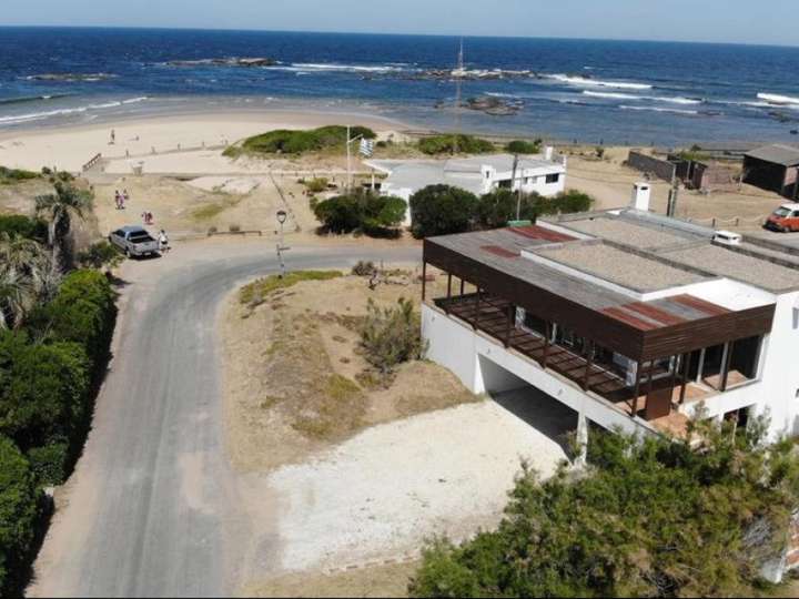Casa en alquiler en Las Calandrias, Maldonado