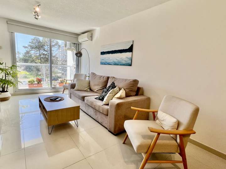 Apartamento en alquiler en Avenida Franklin Delano Roosevelt, Maldonado