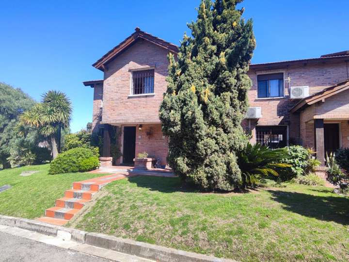 Casa en venta en Luis B. Cavia, Montevideo