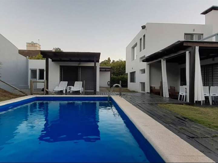 Casa en venta en Fernán Silva Valdés, Maldonado