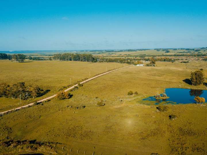 Terreno en venta en Camino Eugenio Saiz Martínez, Maldonado