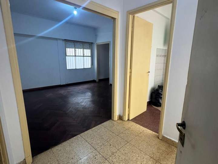 Departamento en venta en Avenida Alsina, 256, Buenos Aires