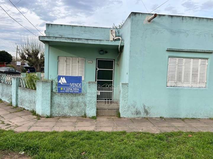Casa en venta en José Martí, Buenos Aires