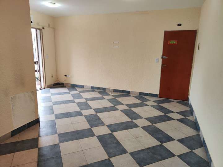 Departamento en venta en Ramón Santamarina, El Jagüel