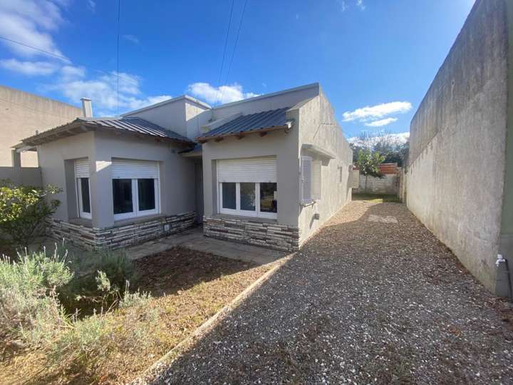 Casa en venta en Calle 25, Buenos Aires