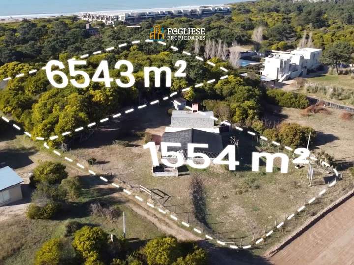 Terreno en venta en Avenida 3, Buenos Aires