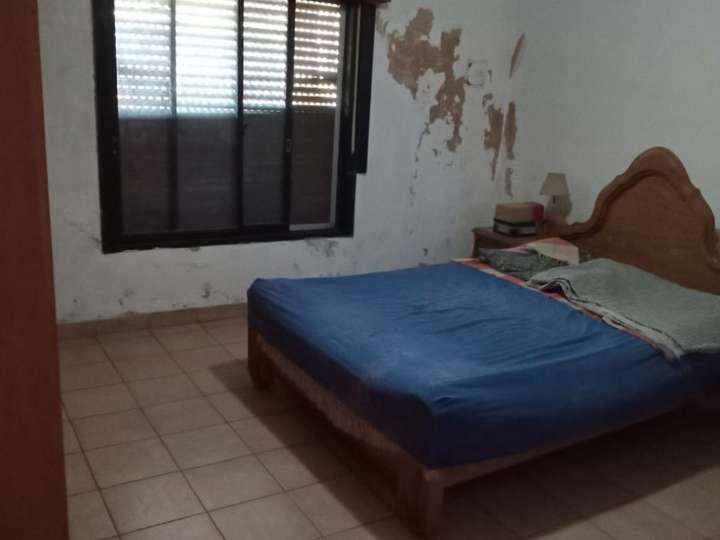 Casa en venta en Olavarría, 467, La Tablada