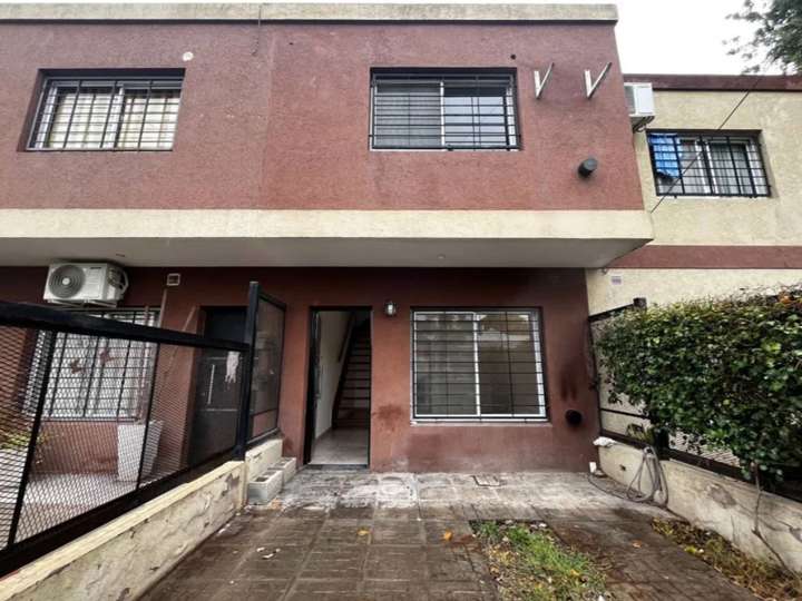 Departamento en venta en Holanda, Buenos Aires