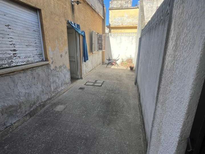 Edificio en venta en Agrelo, 173, Buenos Aires