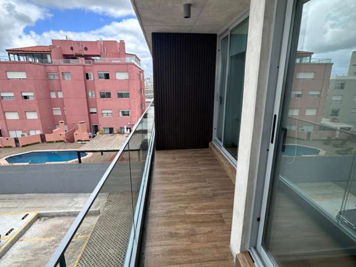 Apartamento en venta en El Mesana (Calle 24), Maldonado