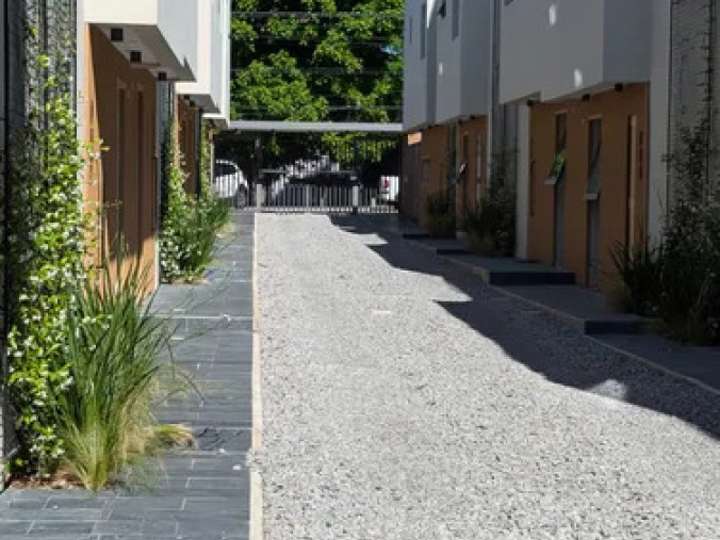 Casa en alquiler en Juan Pedro Beranger, Montevideo