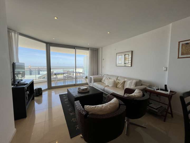 Apartamento en venta en Biarritz, Maldonado