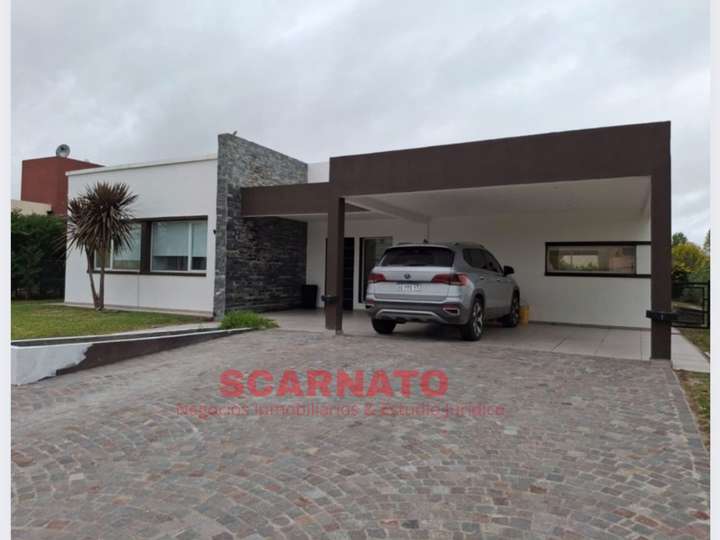 Casa en venta en Boulevard Dupuy, Canning