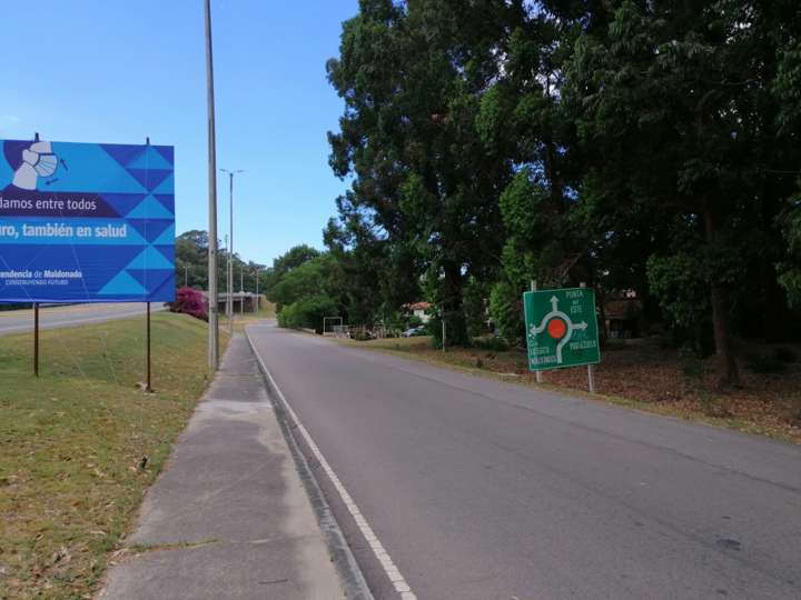 Terreno en venta en Ruta Interbalnearia General Líber Seregni, Punta Ballena