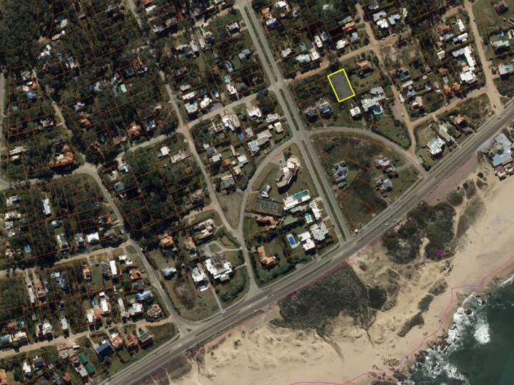 Terreno en venta en Victoria, La Barra