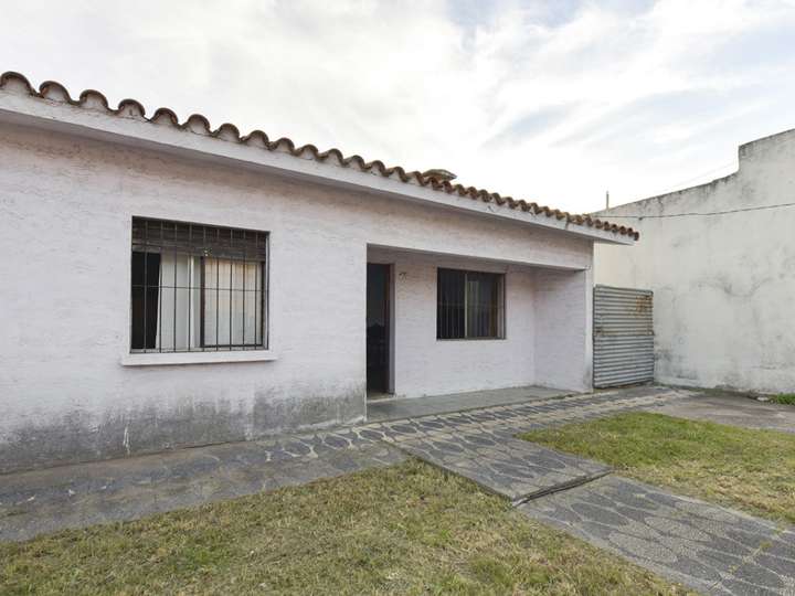 Casa en venta en Pasteur, Montevideo