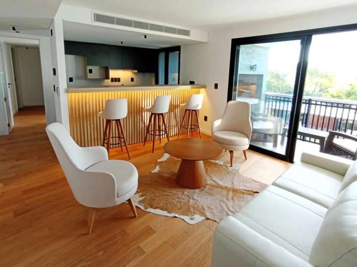 Apartamento en venta en Carrasco, Montevideo