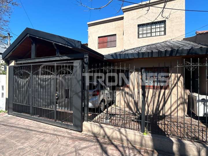 Casa en venta en Granaderos, 3713, Monte Chingolo