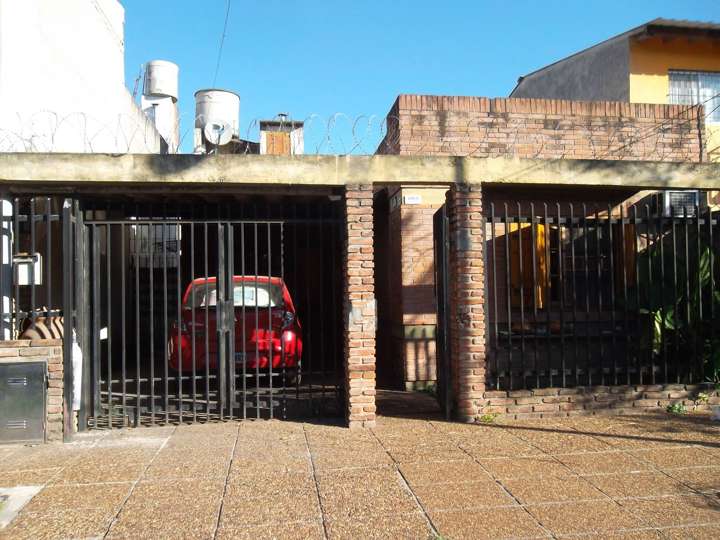 Casa en venta en 170 - Colonia, 2964, Buenos Aires