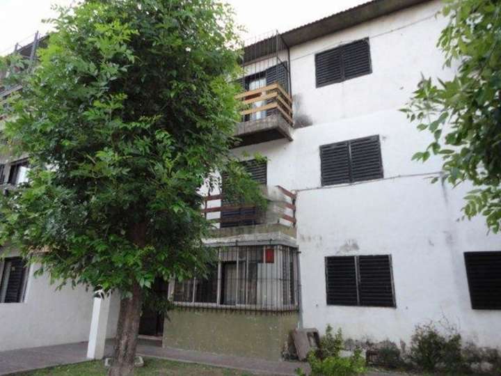 Departamento en venta en Ramón Santamarina, El Jagüel
