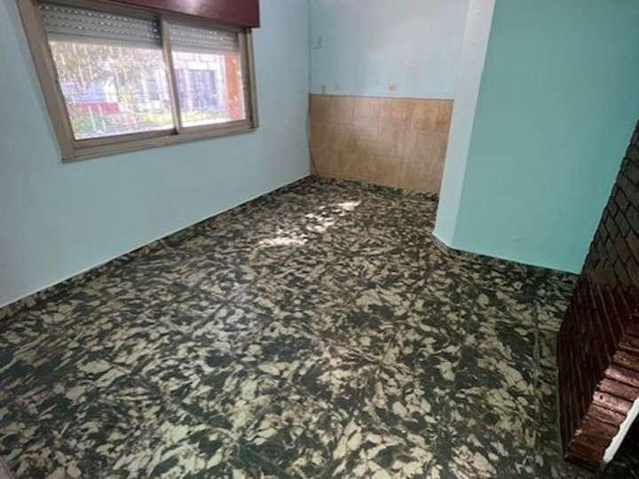 Edificio en alquiler en 513 - Tornquist, 2015, Santos Lugares