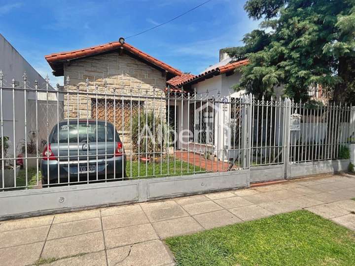 Casa en venta en Los Andes, 1202, Haedo