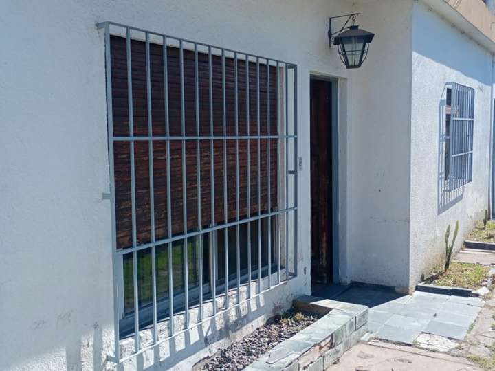 Edificio en venta en Ignacio Álvarez Jonte, 302, Buenos Aires