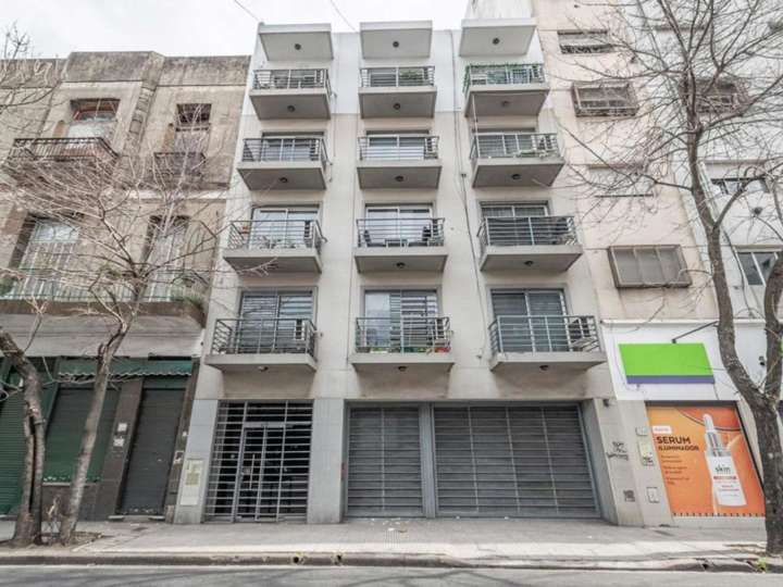 Departamento en venta en La Rioja, Ciudad Autónoma de Buenos Aires