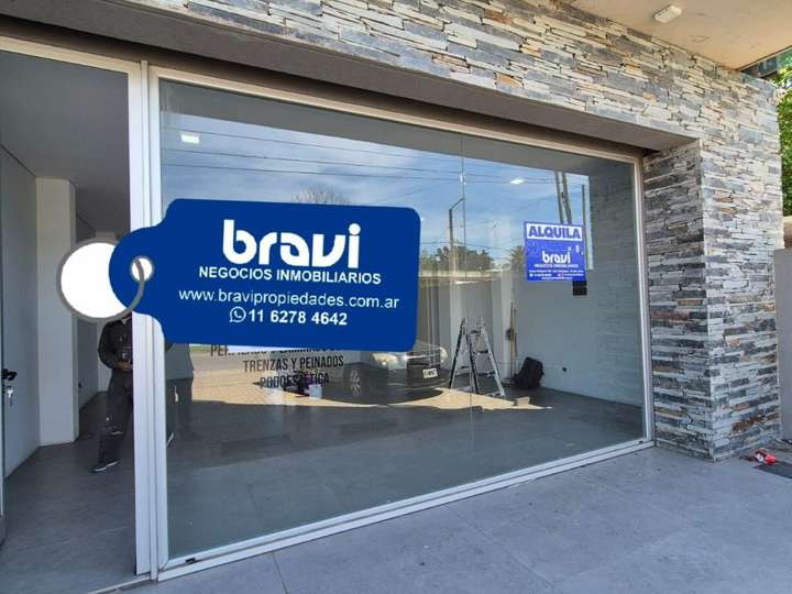 Comercial / Tienda en alquiler en Intendente Whelan, General Rodríguez