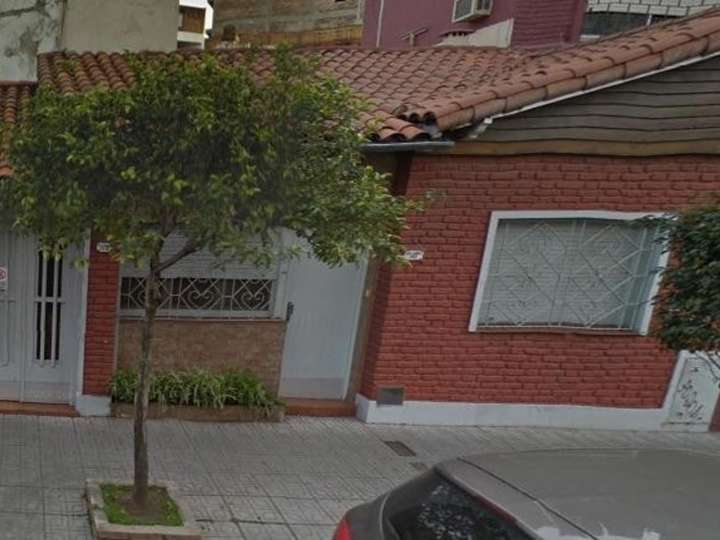 Casa en venta en Juan Bautista Alberdi, 202, Buenos Aires