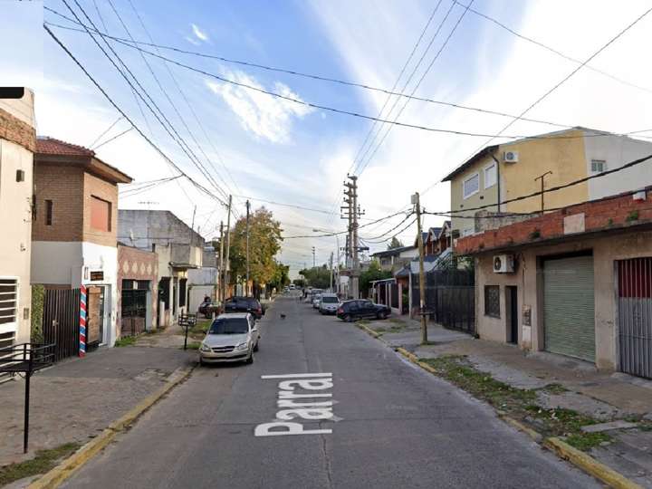 Edificio en alquiler en Parral, 3714, Buenos Aires