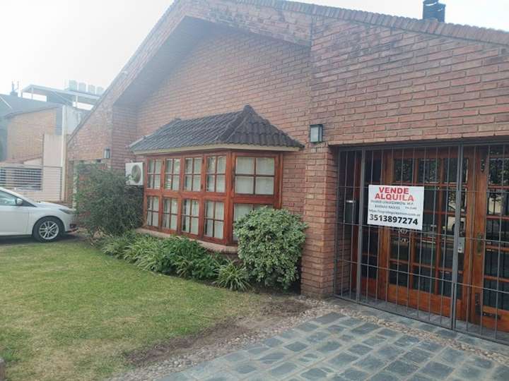 Casa en venta en Juan Bautista Daniel, 2001, Córdoba