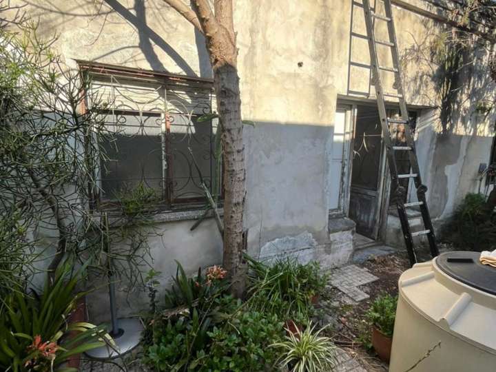 Edificio en venta en 24 de Octubre, Buenos Aires