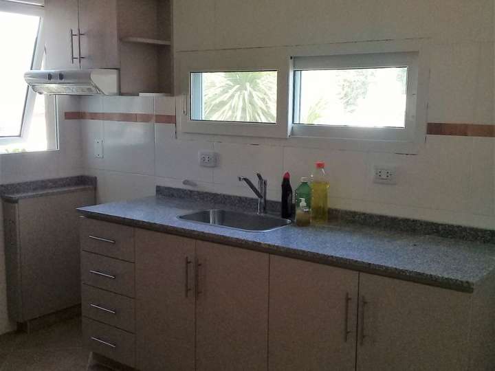 Departamento en alquiler en José Alico, 899, Aldo Bonzi