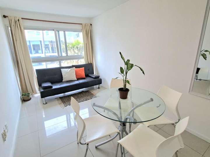 Apartamento en venta en Comodoro Gorlero (Calle 19), Maldonado