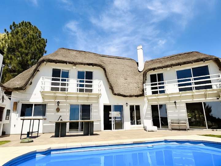 Casa en venta en Punta Ballena