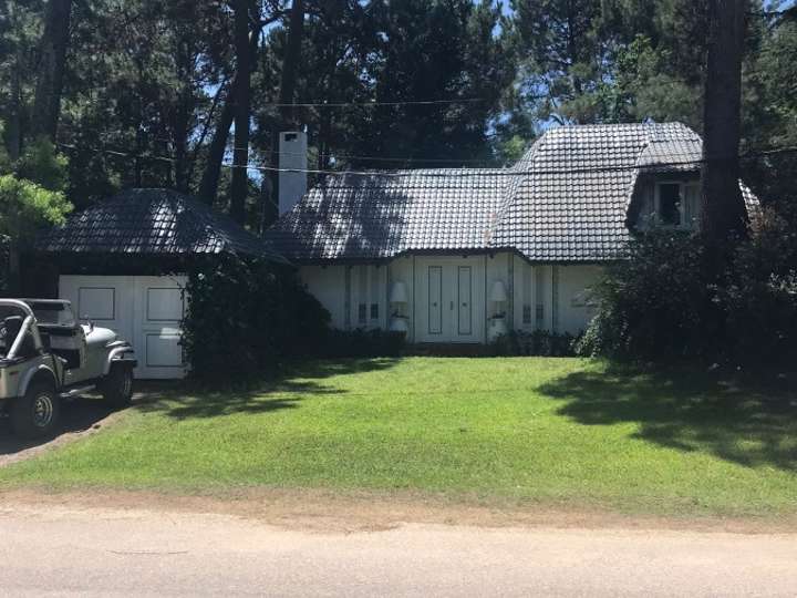 Casa en venta en Pinares, Maldonado