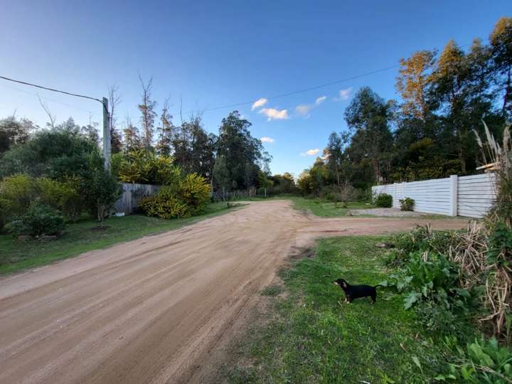 Terreno en venta en Juan Carlos Legido, El Tesoro