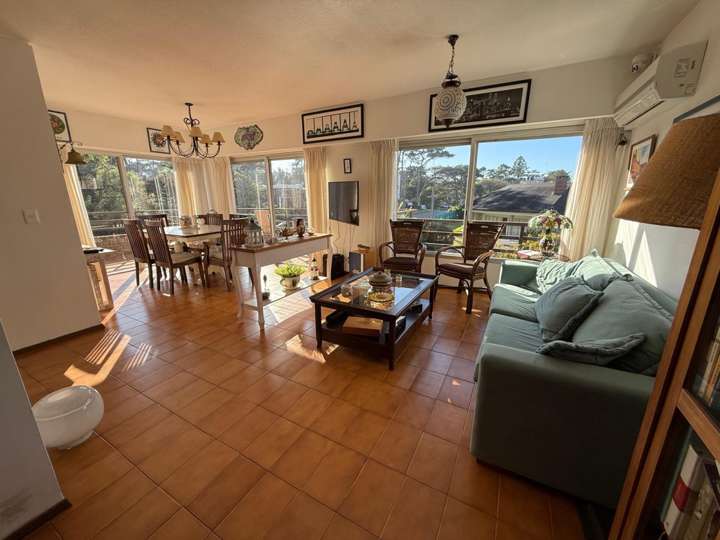 Apartamento en venta en Avenida Francia, Maldonado