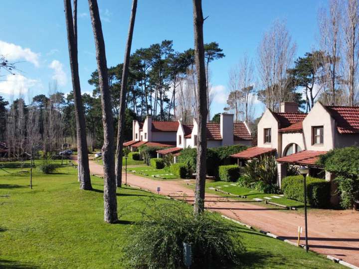 Terreno en venta en Pinares, Maldonado