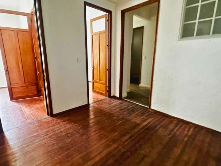 Apartamento en venta en Avenida 18 de Julio, Montevideo