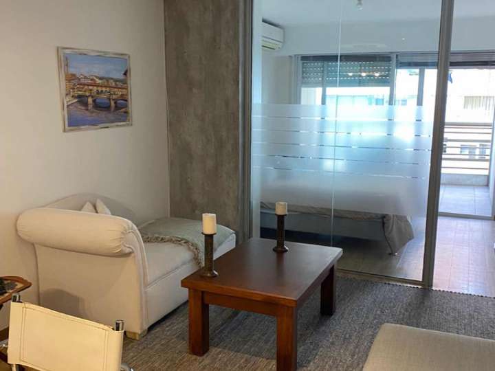 Apartamento en alquiler en 21 de Setiembre, Montevideo