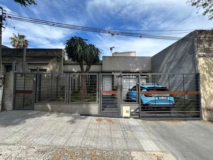 Casa en venta en Luis B. Cavia, Montevideo