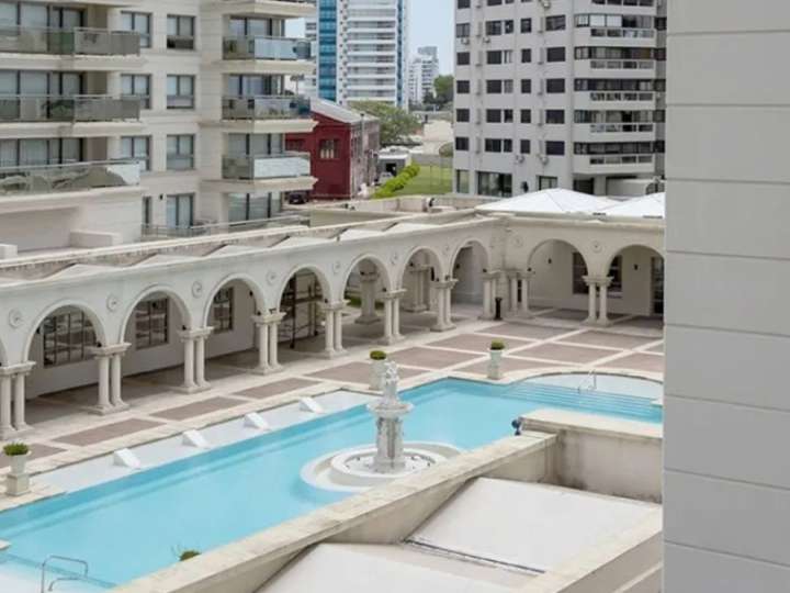 Apartamento en alquiler en Rambla Lorenzo Batlle Pacheco, Maldonado