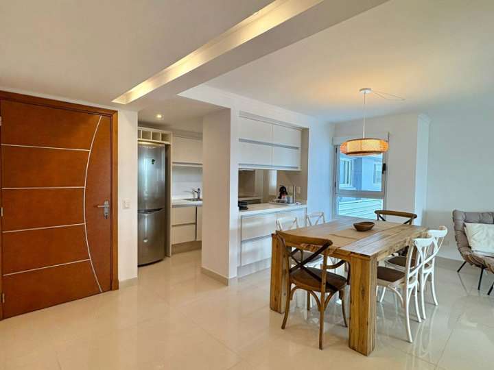 Apartamento en venta en Avenida Orlando Pedragosa Sierra, Maldonado