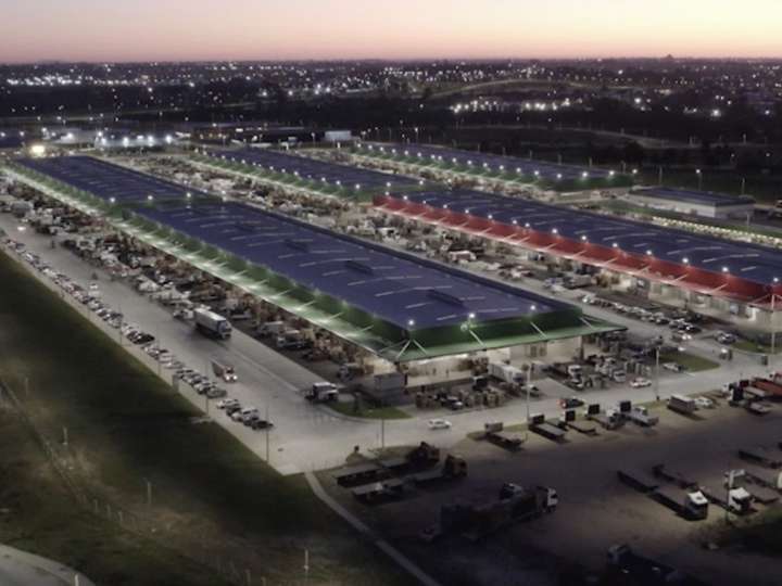 Comercial / Tienda en venta en Camino Luis Eduardo Pérez, Montevideo