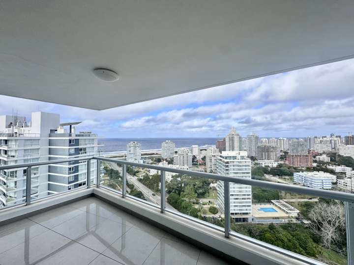 Apartamento en venta en Bahía, Maldonado