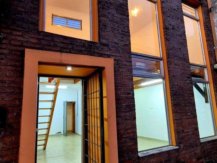 Comercial / Tienda en alquiler en Avenida López y Planes, 3124, Provincia de Misiones